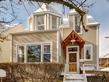 Lincoln Square House